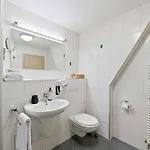 Steiners Airport-messe 3* Estugarda