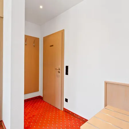 לינה וארוחת בוקר Steiners Airport-messe שטוטגרט