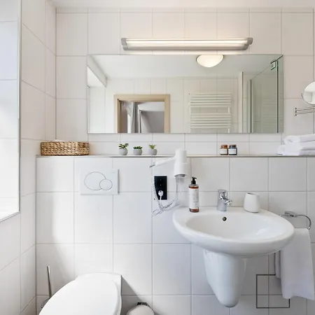 Steiners Airport-messe לינה וארוחת בוקר שטוטגרט