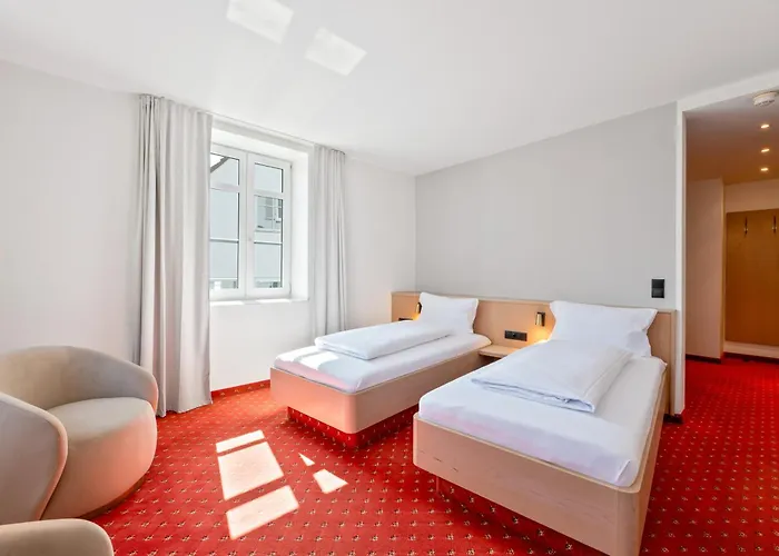 Bed & Breakfast Steiners Airport-messe 3*